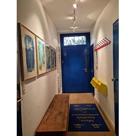 Дом отдыха The Blue House Modern Retreat Вангероге