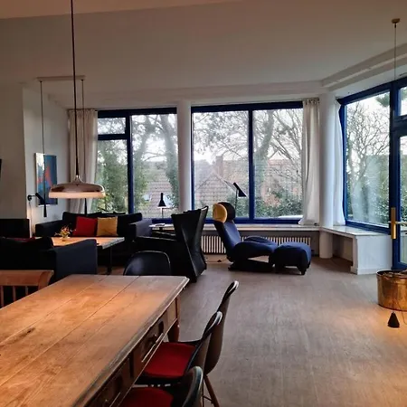 Дом отдыха The Blue House Modern Retreat